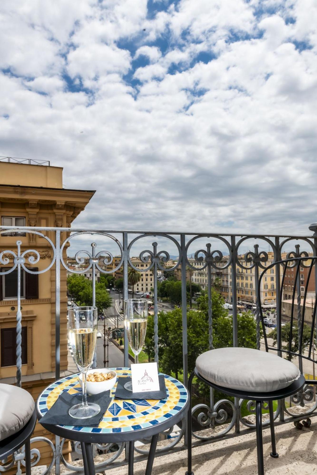 Bed and Breakfast St Peter Twelve Roma Exterior foto